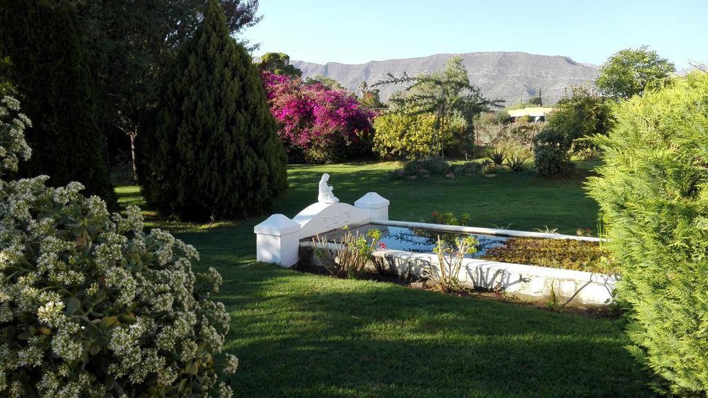 Saxe-Coburg Lodge Prince Albert Esterno foto