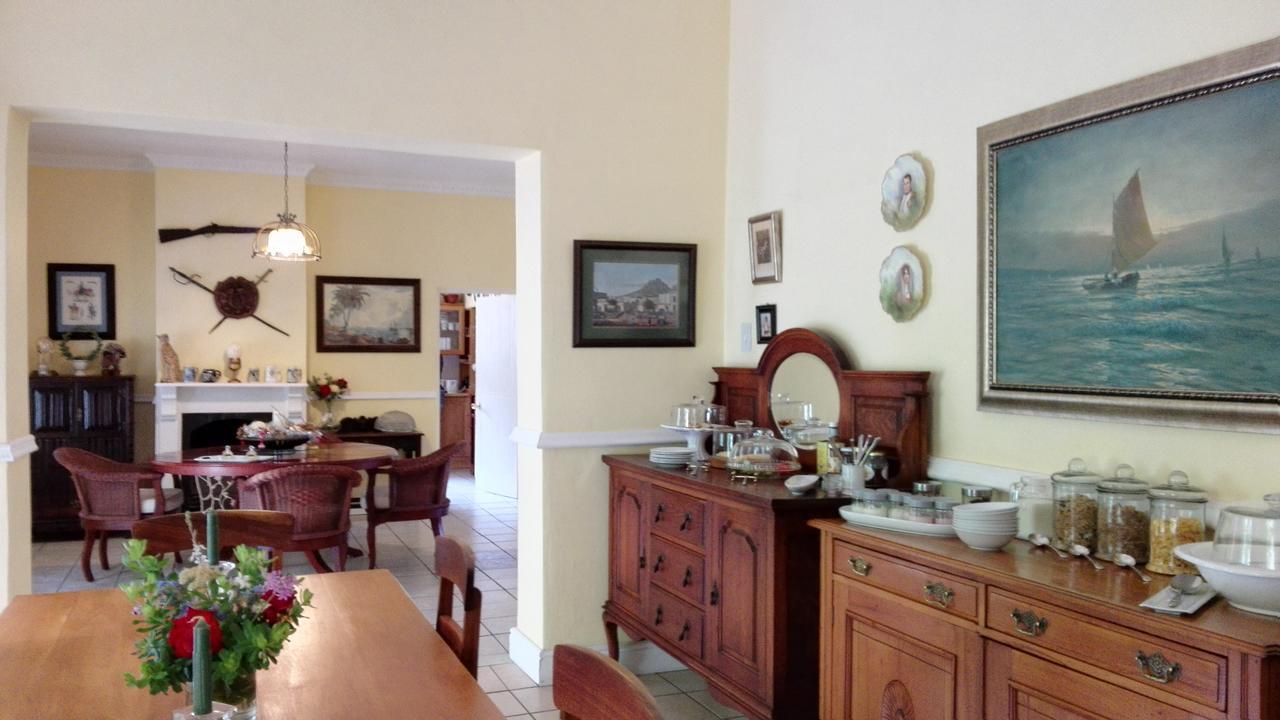 Saxe-Coburg Lodge Prince Albert Esterno foto