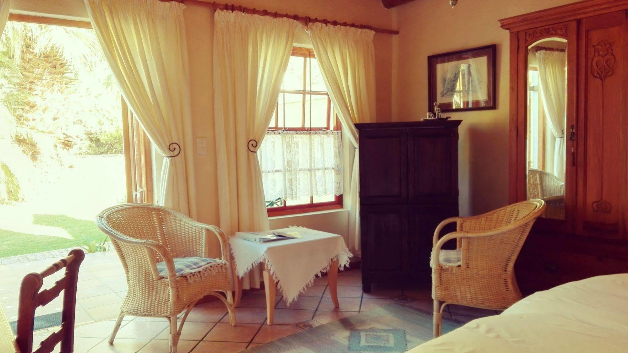 Saxe-Coburg Lodge Prince Albert Esterno foto